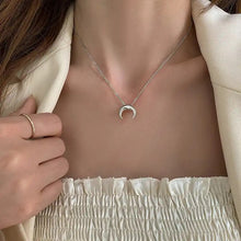 Load image into Gallery viewer, MAYBELINE NECKLACE