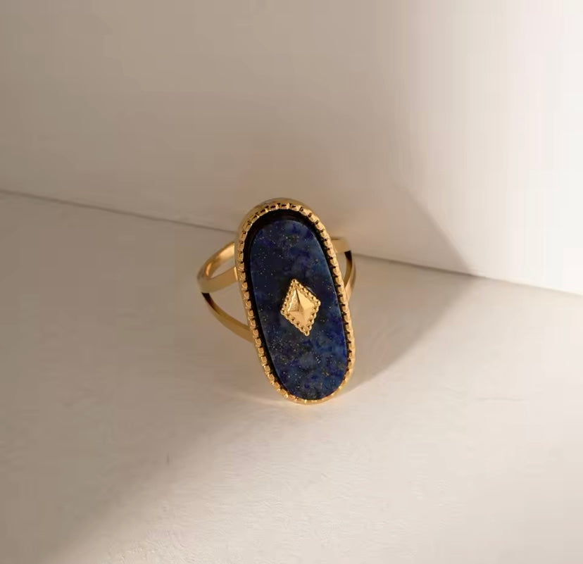 AZRA RING